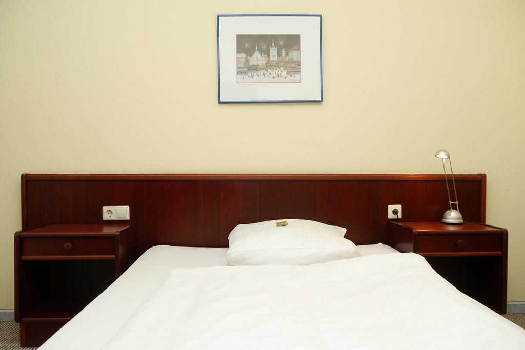 Erbenholz Hotel لاتزن المظهر الخارجي الصورة